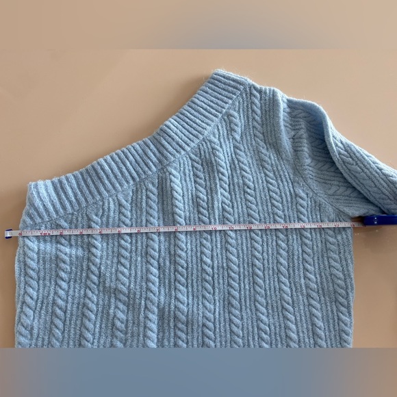 Gorgeous Winter Blue Venus Sweater - Picture 4 of 7